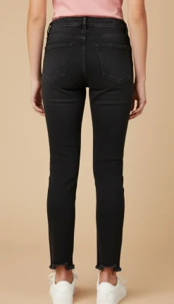 Teen Real Curve Mom Jean (Young Women's Fit)