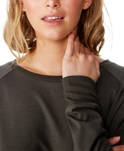 Women's Active Rib Long Sleeve Top