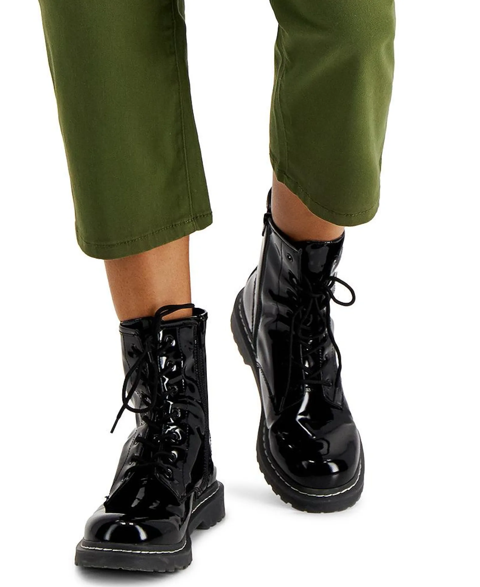 Women's Curvy Capri Jeans