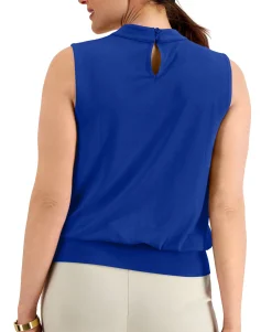 Women's Keyhole Mock Neck Top