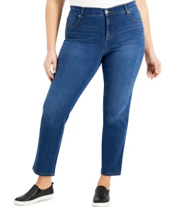 Women's Petite Short Length Straight-Leg Jeans