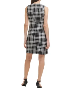 Women's Petite Textured Knit Plaid A-Line Dress