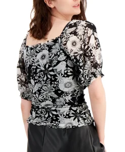 Women's Petite V-Neck Ruched-Front Top