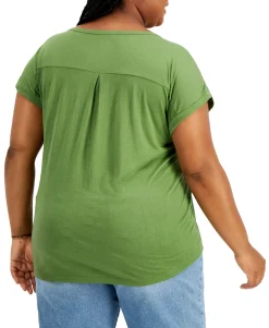 Women's Plus Graphic Print V-Neck T-Shirt