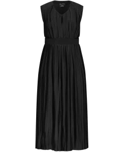 Women's Plus Perfect Pleat Dress