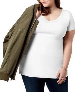 Women's Plus Trendy Fitted V-Neck T-Shirt