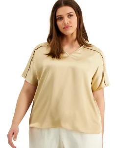 Women's Plus V-Neck Top