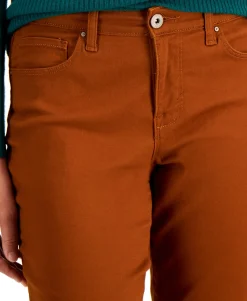 Women's Solid Tapered-Leg Jeans