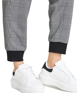 Women's Tapered Plaid Joggers